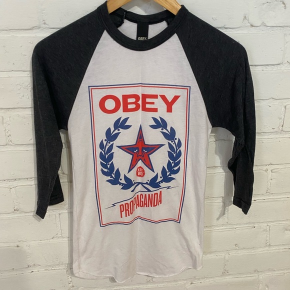 Obey Tops - Retro OBEY Brand Designer Wolf Raglan T-shirt